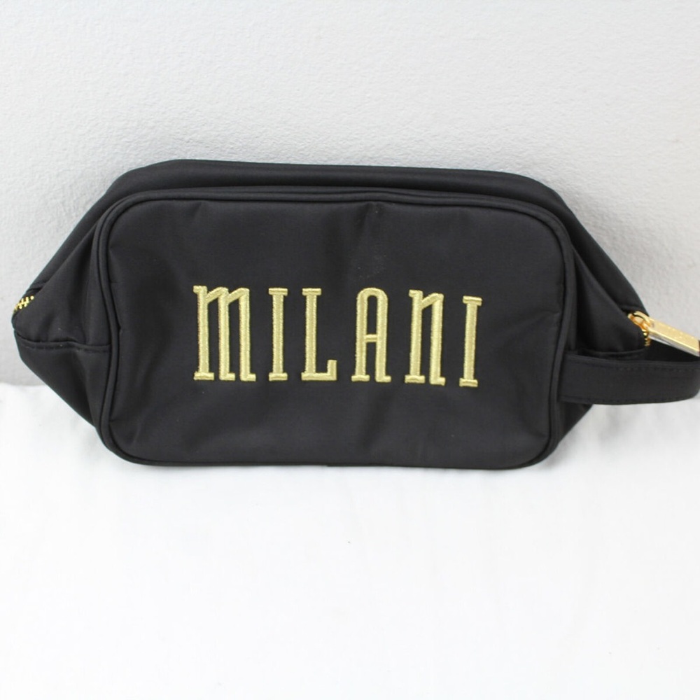MWT Milani Chic Black Cosmetic Case with Gold Details